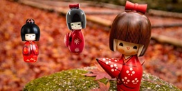 poupee japonaises porte bonheur kokeshi page categorie mobile